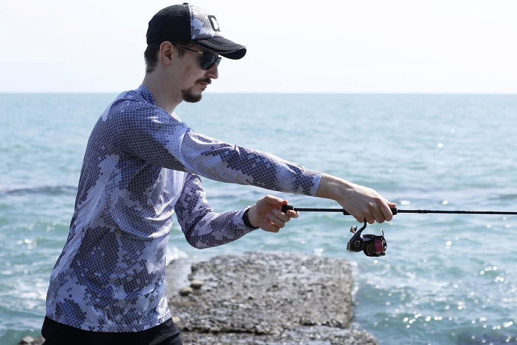 Джерси CF Scale для рыбака и рыбалки